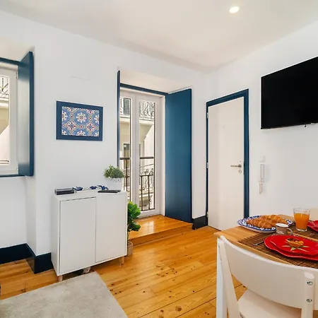 Whome Minimalist 1-bed Great To Explore Lisboa