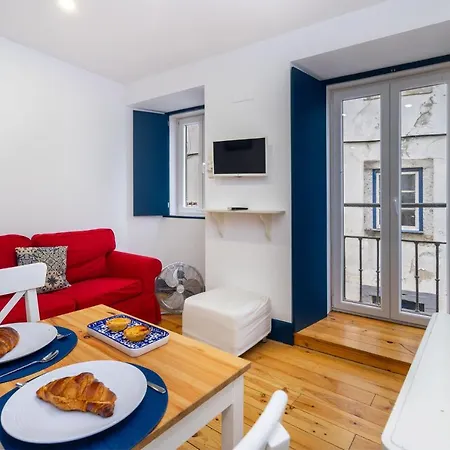 Whome Minimalist 1-bed Great To Explore Lisbona